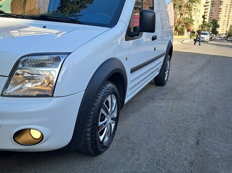 Ford Transit Connect 2011