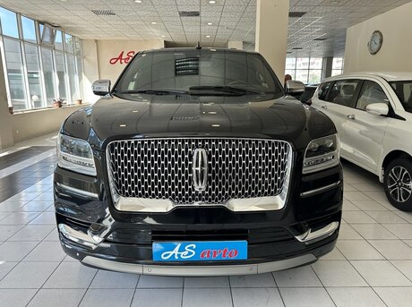 Lincoln Navigator
