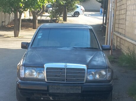 Mercedes E 200 d 1992