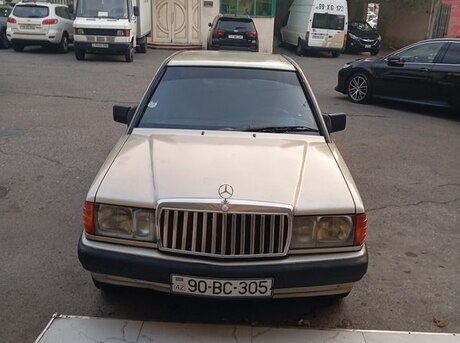 Mercedes 190