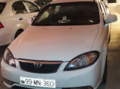 Daewoo Gentra 2014