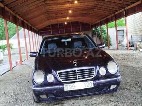 Mercedes E 220 d 2000