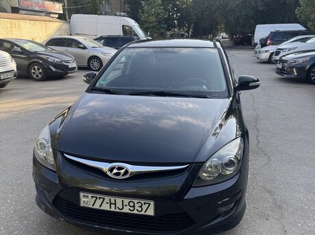 Hyundai i30 2011