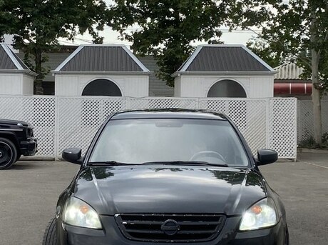 Nissan Altima