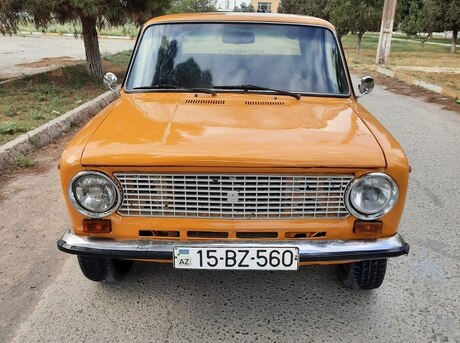 LADA (VAZ) 21011 1981