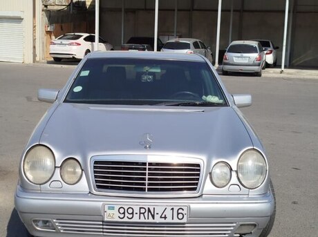 Mercedes E 230 1996