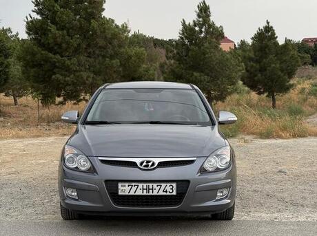 Hyundai i30 2011