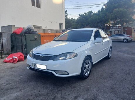 Daewoo Gentra 2014