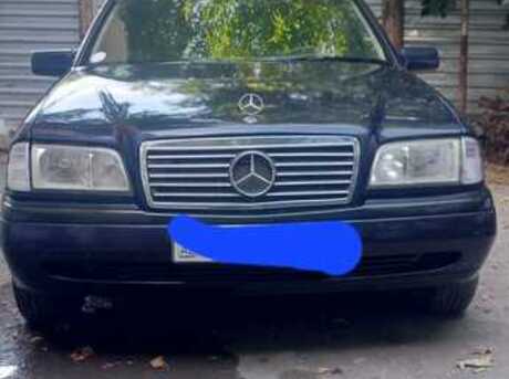 Mercedes C 180