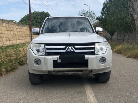 Mitsubishi Pajero 2008