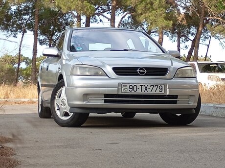 Opel Astra 2001