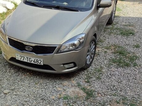 Kia Ceed 2011