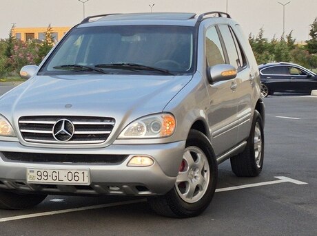 Mercedes ML 270 4MATIC 2002