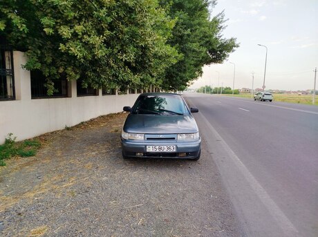 LADA (VAZ) 2110 2000