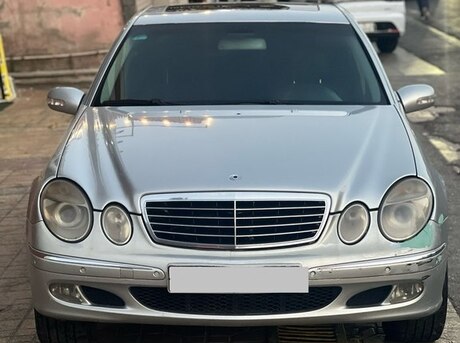 Mercedes E 220 d 2003