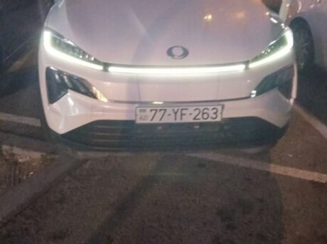 Honda M-NV 2022