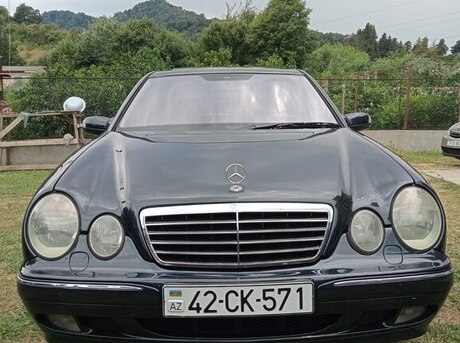 Mercedes E 240 2001