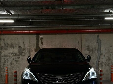 Hyundai Grandeur 2012