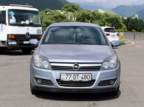 Opel Astra 2004