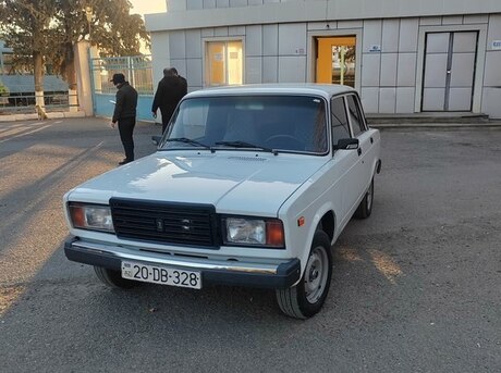 LADA (VAZ) 2107