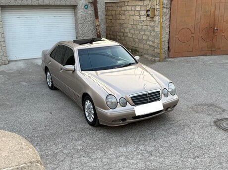 Mercedes E 240 2000