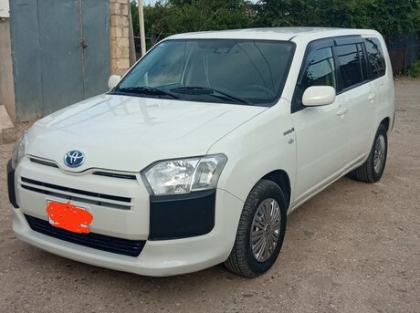 Toyota  2019