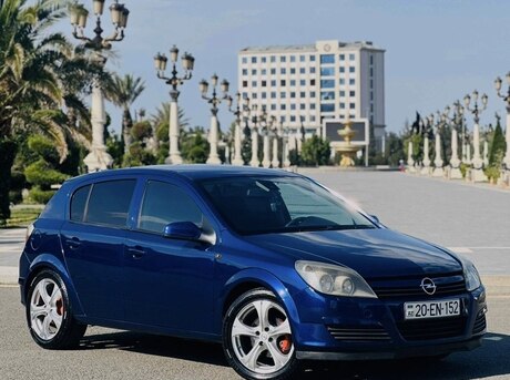 Opel Astra 2005