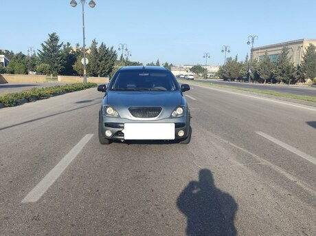 Saipa Tiba 2012