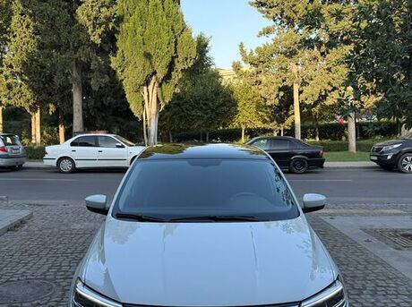 Volkswagen Polo 2021