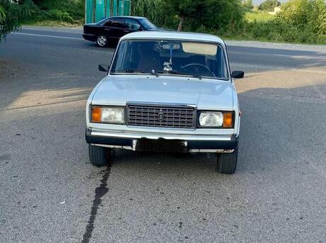 LADA (VAZ) 2107
