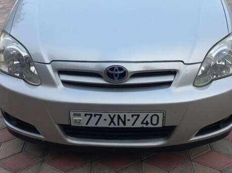 Toyota Corolla 2004