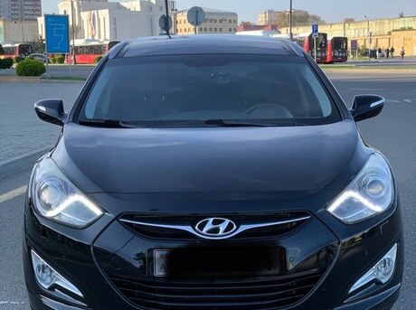 Hyundai i40 2011