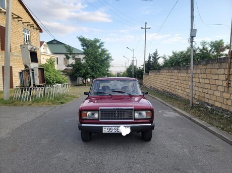 LADA (VAZ) 2107