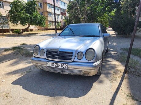 Mercedes E 230 1996