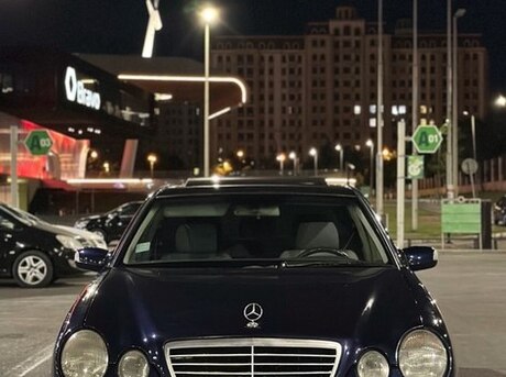 Mercedes E 240 2000