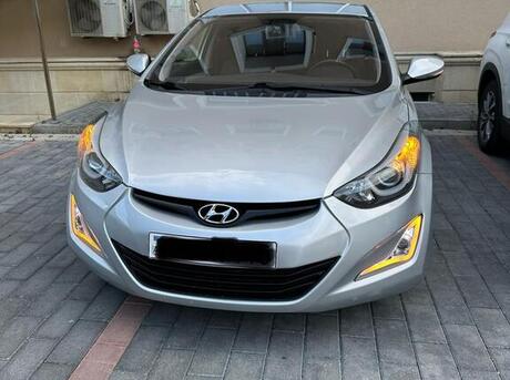 Hyundai Elantra 2015