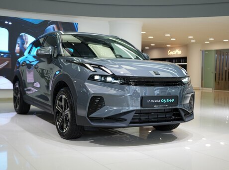 Lynk & Co 06