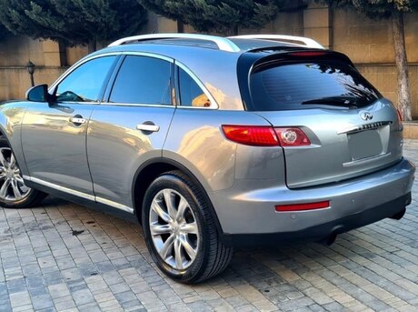 Infiniti FX35 2008