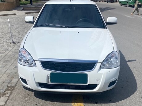 LADA (VAZ) Priora 2013