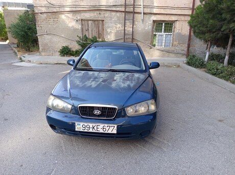 Hyundai Elantra 2001