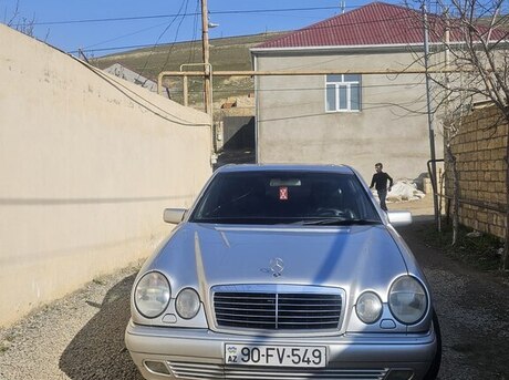 Mercedes E 240 1998