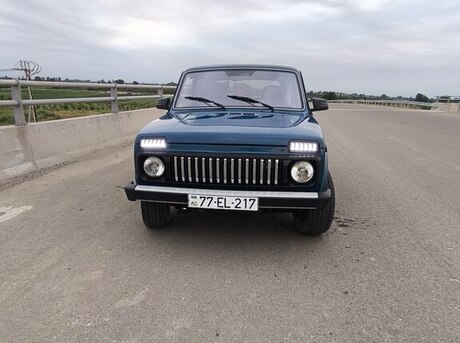 LADA (VAZ) Niva 2013