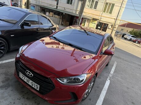 Hyundai Elantra 2018