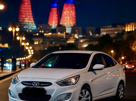 Hyundai Accent 2015