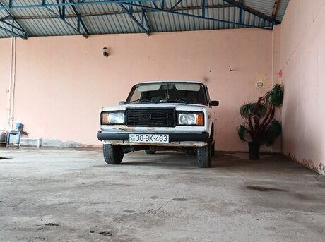 LADA (VAZ) 2107