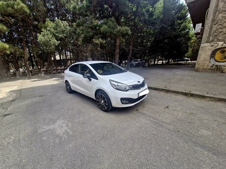 Kia Rio 2013