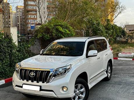 Toyota Land Cruiser Prado 2010