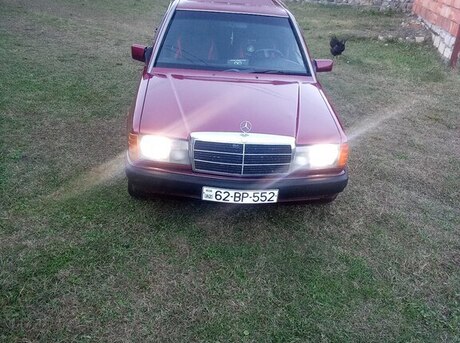Mercedes 190