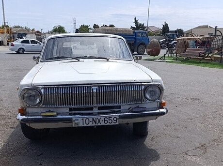 GAZ 24 "Volga"
