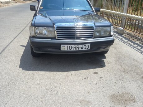 Mercedes 190